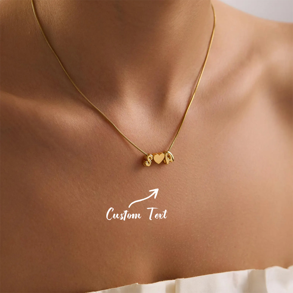 Engraved Name Necklace - قلادة مخصصة بحرفين أبجديين على شكل