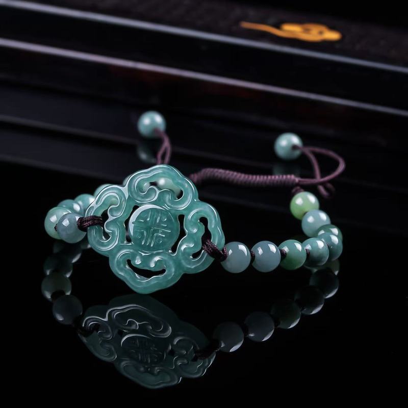 سوار من اليشم الطبيعي من الدرج - مراجعة Jewelry & Watches Sp Zo O وسعره