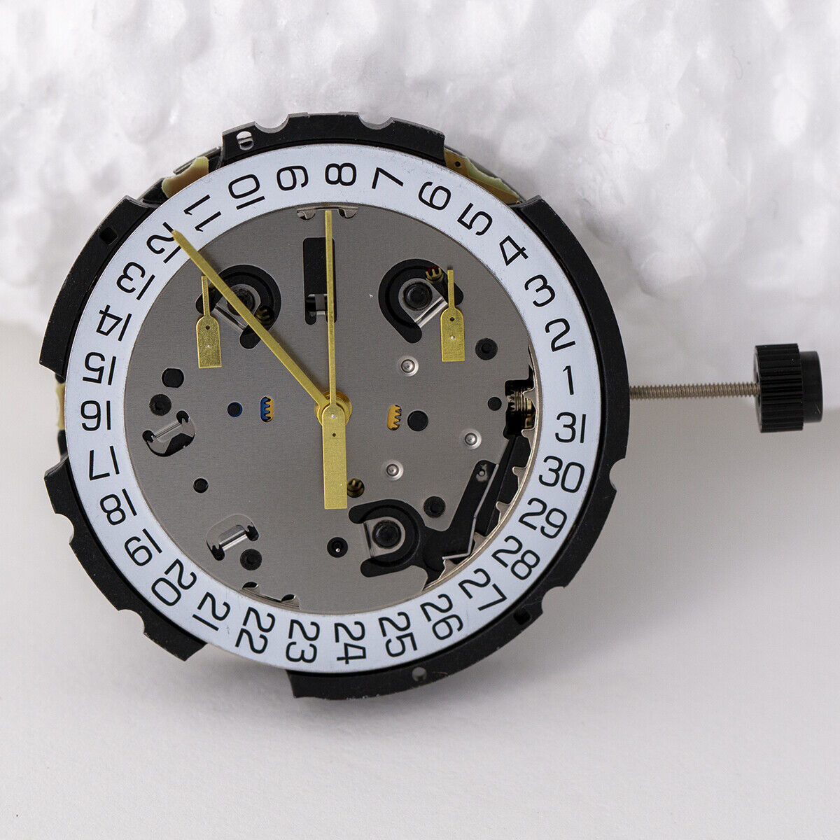 حركة كرونوغراف كوارتز 13 1/4 ب - مراجعة Jewels In Quartz Watches وسعره