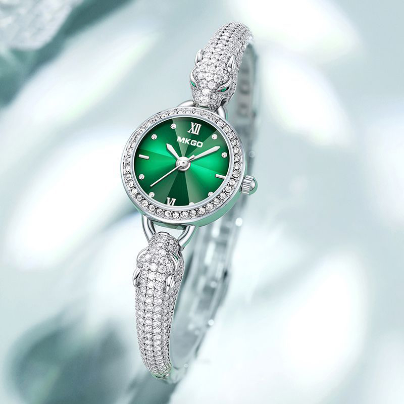 ساعة نسائية بتصميم رأس الفهد م - مراجعة Jewelry Watches Luxury وسعره