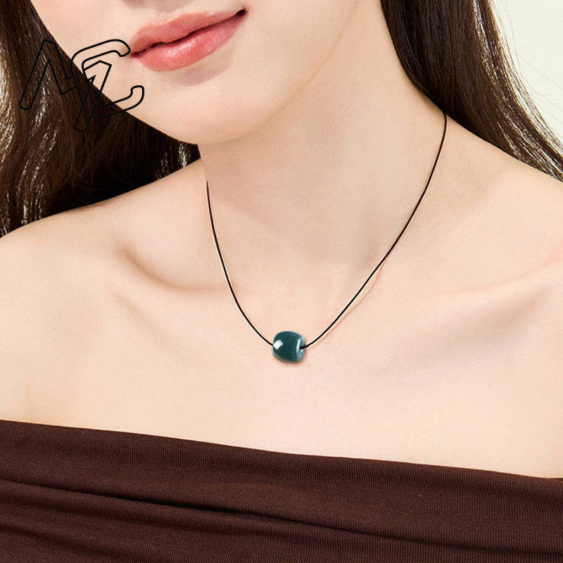قلادة خرز من الزمرد الطبيعي ال - مراجعة Jewelry & Watches Sp Zo O وسعره